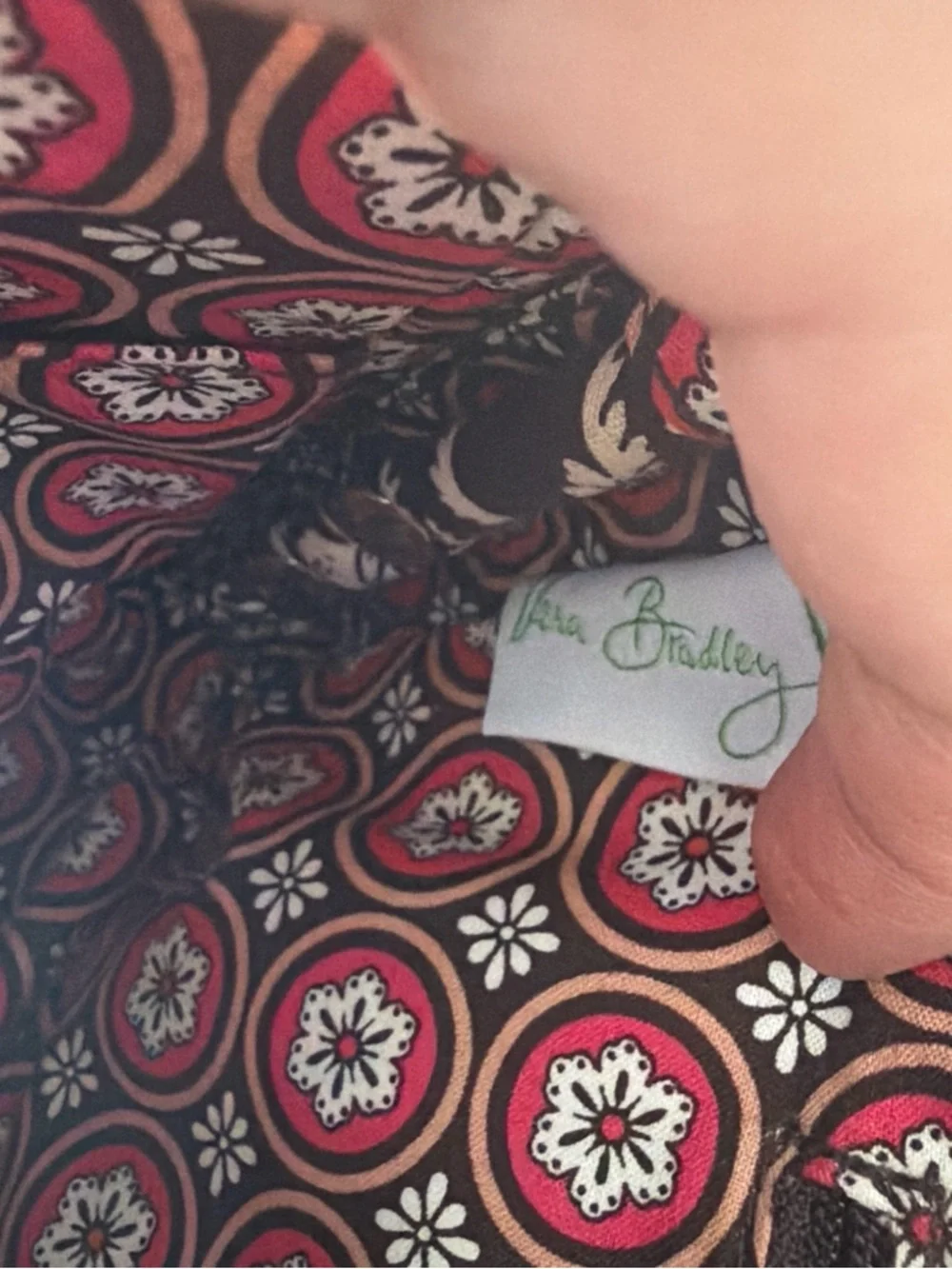 Vera Bradley knit just a clutch in Brown, Cream and Pink Trim - Picture 2 of 2